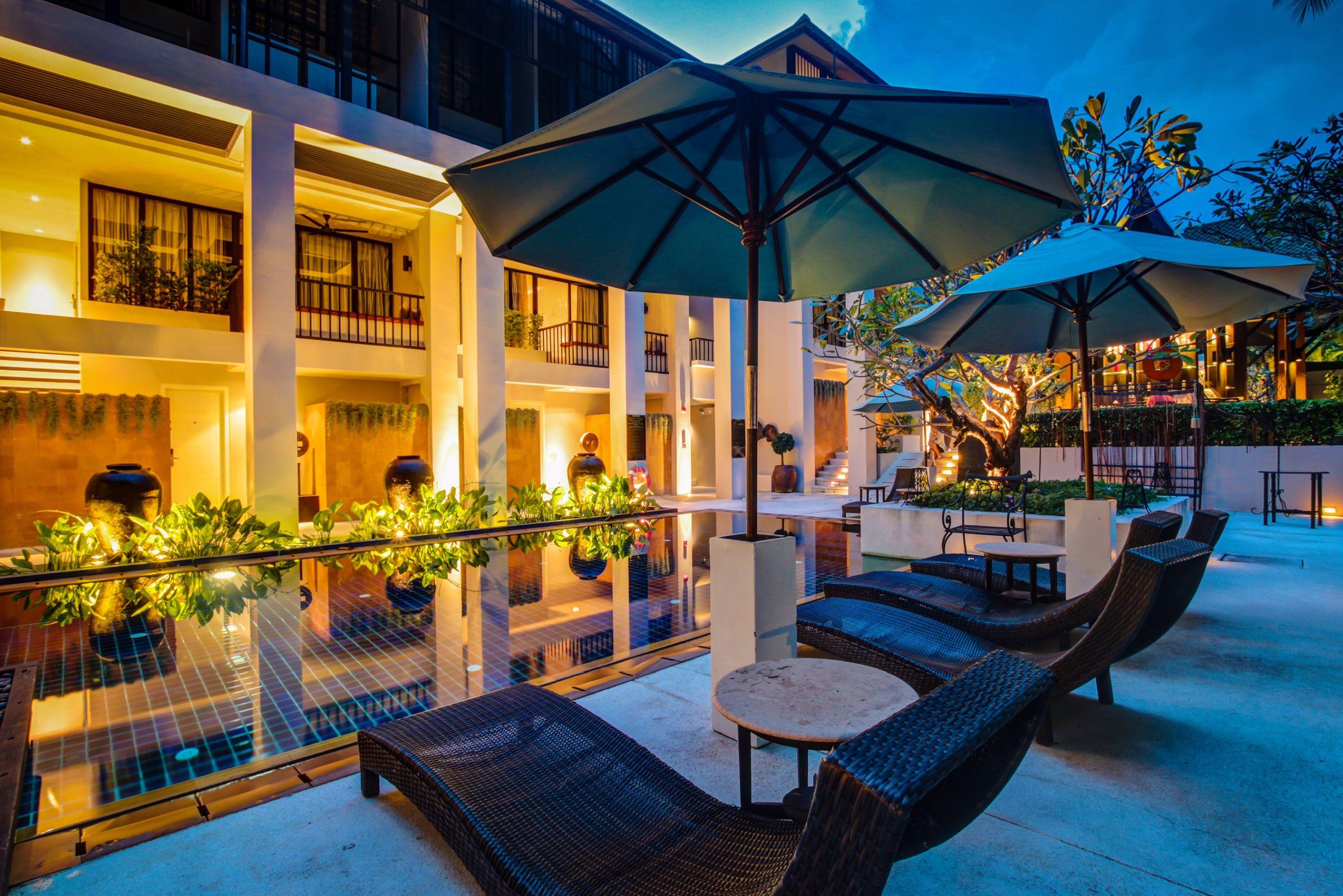 Outrigger Surin Beach Resort - Sha Extra Plus Екстериор снимка The hotel's pool