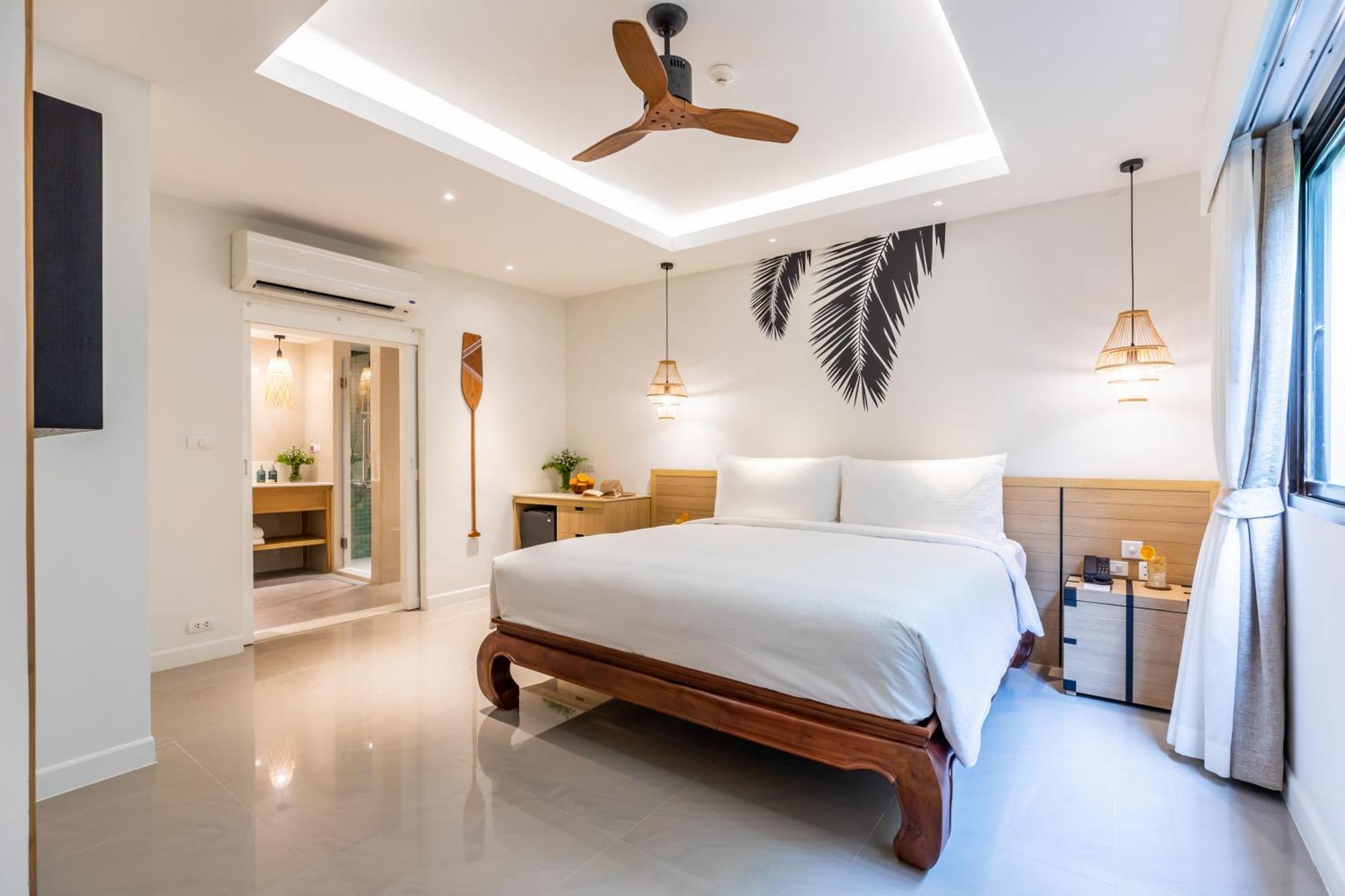 Outrigger Surin Beach Resort - Sha Extra Plus Стая снимка