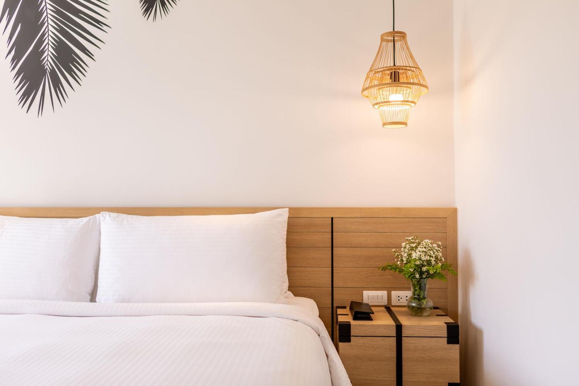 Outrigger Surin Beach Resort - Sha Extra Plus Стая снимка A room at the hotel